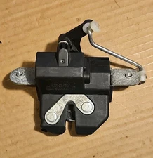 2009 FORD KA BOOTLID TAILGATE REAR LOCK 51809767 IN WORKING ORDER 