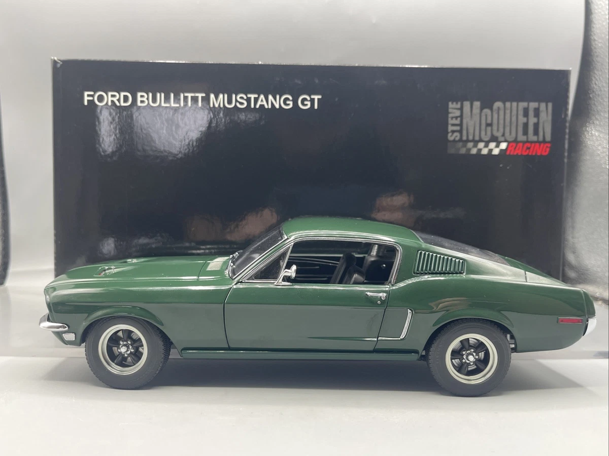 AUTOart Ford Mustang GT Contemporary Manufacture Diecast Cars for