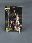 1994 Signature Rookies #LXVI Eric Montross Autographed Card/7,750