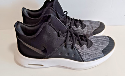 Nike Mens Air Versatile III Shoes - Black - Size 10.5  [A04430-001] No Box