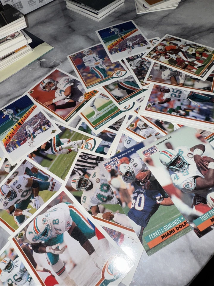 Sports Cards Lot NFL Miami Dolphins 1991 Vintage - Image 2 of 4