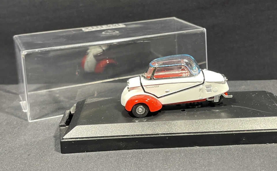 Scooter de cabina Vitesse La Collection 1/43 006 Messerschmitt KR200 1960 Foto 3 de 4