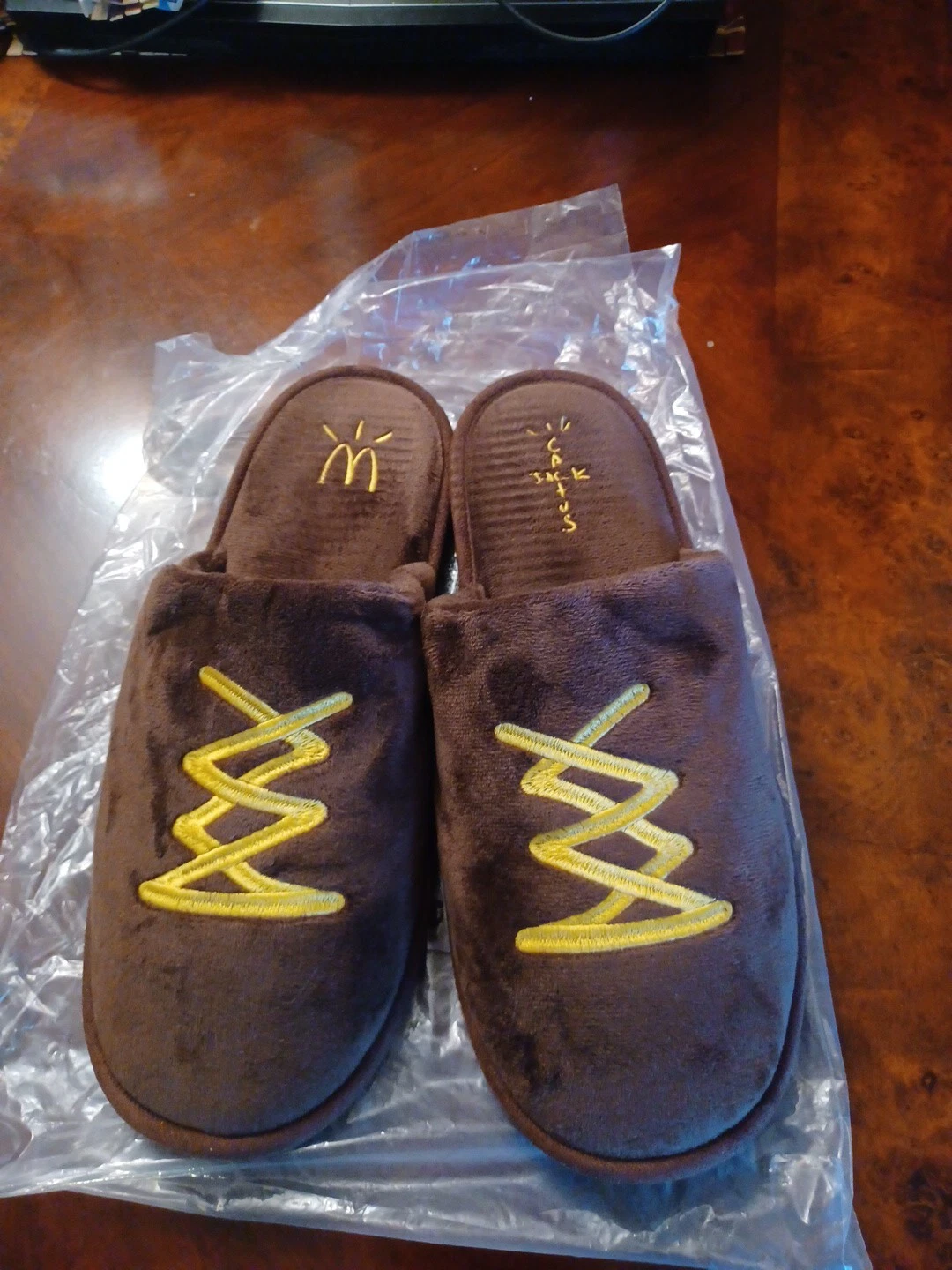 JORDAN Travis Scott McD Slides L XL