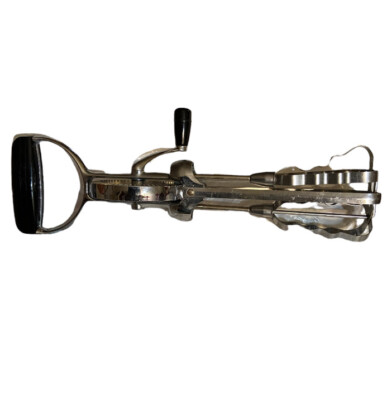 Ecko Vintage Stainless Steel Egg Beater With Handle.
