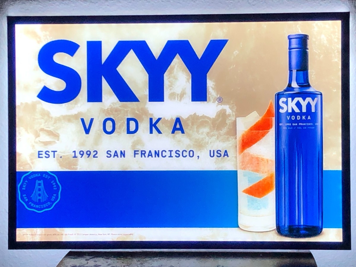 SKYY VODKA ネオン看板 約60cm x 30cm SKYY VODKA ネオン看板 約60cm x 30cm SKYY VODKA ネオン看板