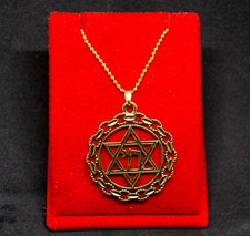 Anhänger Davidstern - Altgold. Halskette mit Magen David mit Wort "Leben"