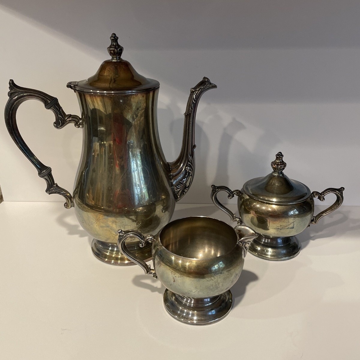 WM Rogers 800 Silver Plate 3 piece Tea Coffee Service Set likely