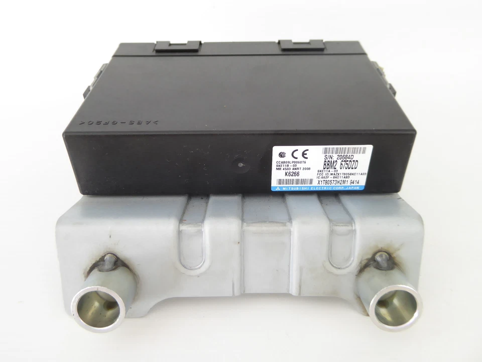 Mazda 3 (BL) 2.3 MZR DISI MPS Centralina Di Chiusura Centralizzata BBM2675DZD - Immagine 3 di 4