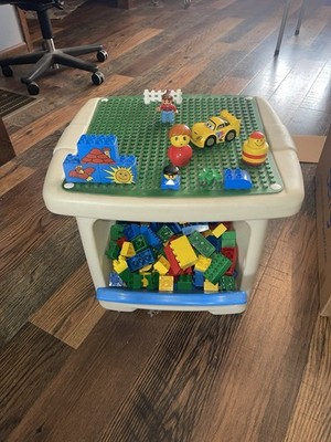 STEP 2 Table w/ 200 Assorted LEGO DUPLO Blocks Parts and Pieces People Cars
