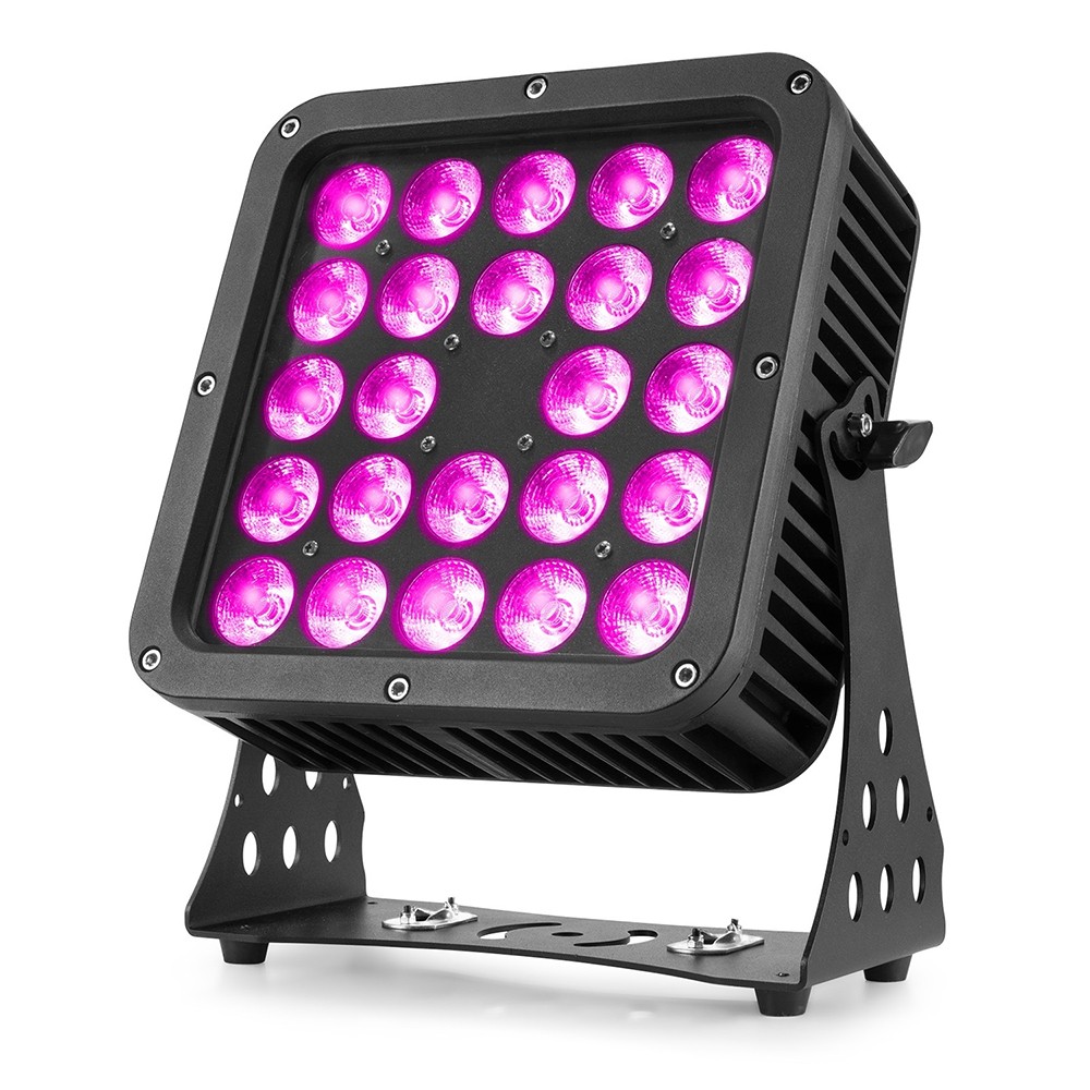 BeamZ Starcolor205 LED Floodlight 24X10W Weatherproof Architectural Lighting