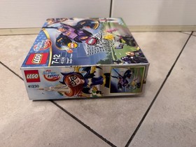 Lego 41230 - Batgirl Batjet Chase - Year 2017