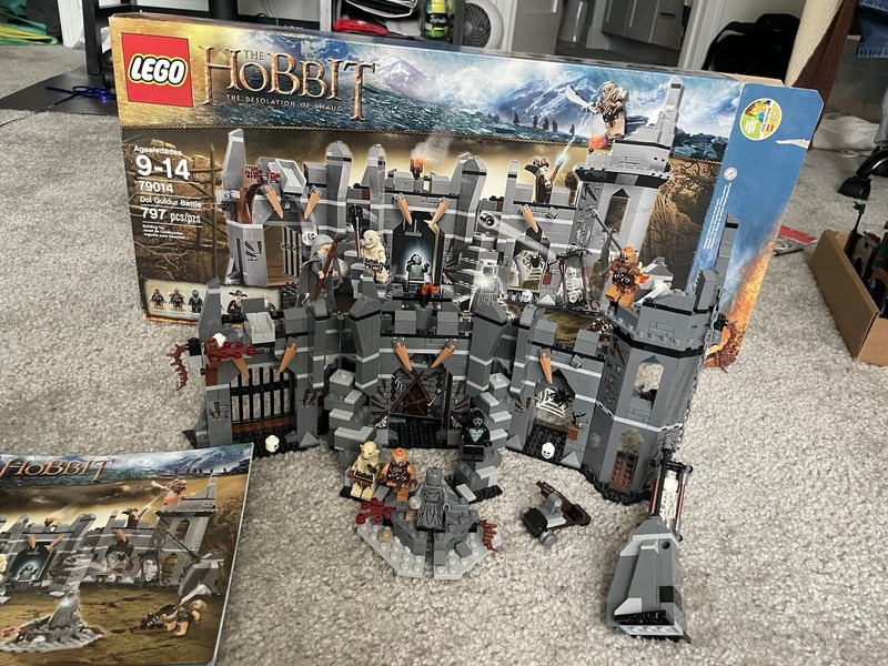LEGO The Hobbit 79014 Dol Guldur Battle 797pc Retired Set w/ Box Gandalf