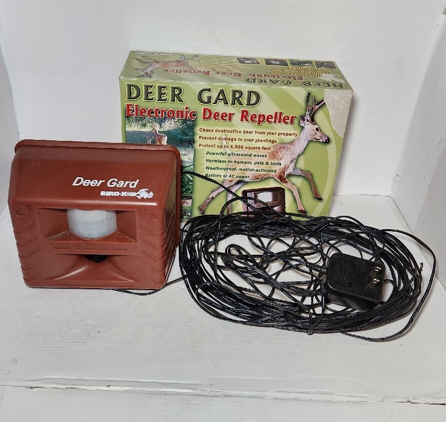 BirdX Deer Gard Ultrasonic MotionActivated Deer Repeller, Covers