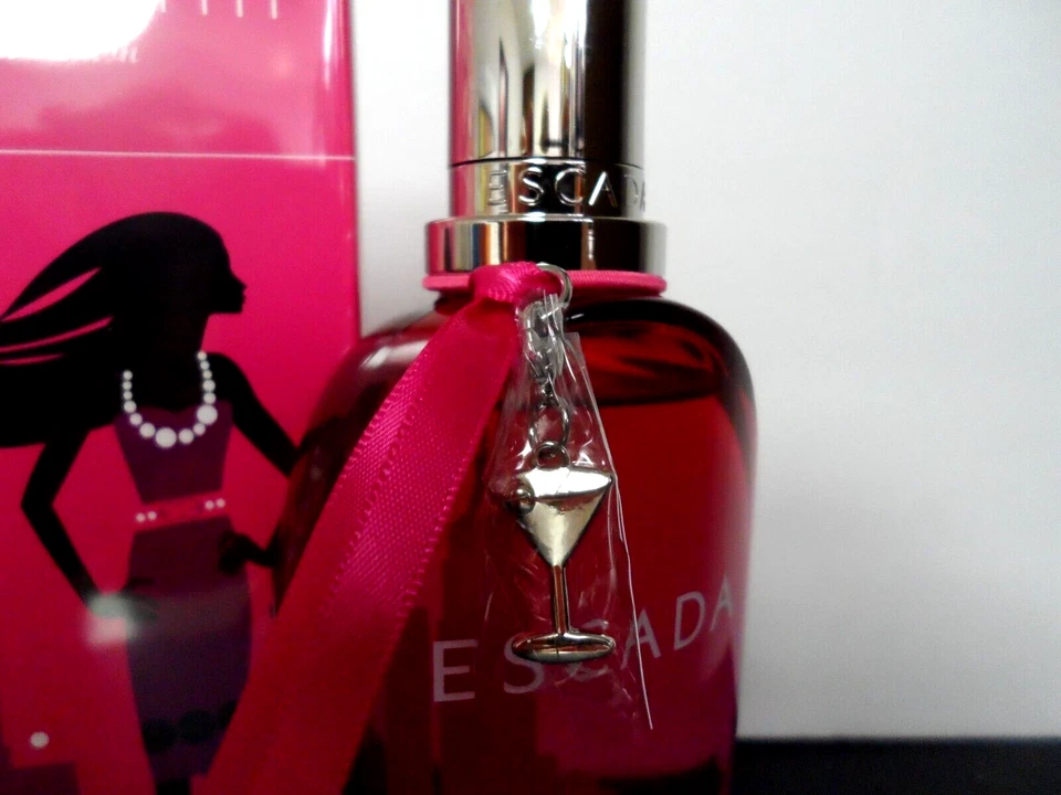 Escada Pink Graffiti Edición Limitada EDT Spray 3.3 OZ / 100 ml Nueva Caja Sellada Foto 2 de 4