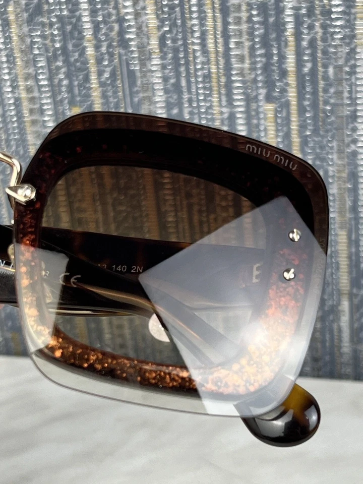 Gafas de sol para mujer Miu Miu SMU 01R Reveal talla 67/17 (Y0318) Foto 4 de 4