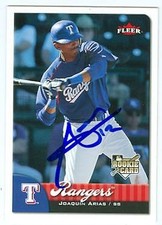 Joaquin Arias autographed baseball card (Texas Rangers SC) 2007 Fleer #3 Rookie