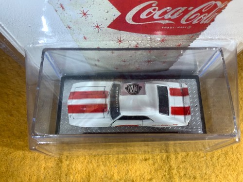 G10-65 M2 MACHINES - 1969 CHEVROLET CAMARO - COCA-COLA / COKE - 2020 - NIB - Picture 4 of 9