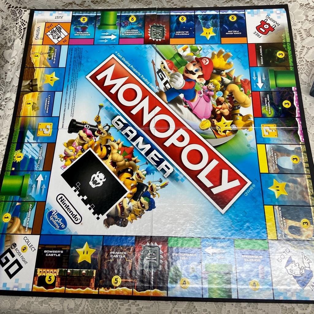 Vintage, Complete Monopoly Gamer Nintendo Mario Bros Battle