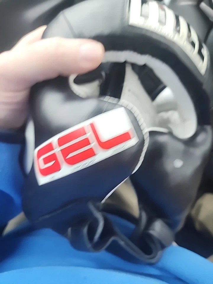 Title Boxing Gel World Full Face Training Headgear - Black - Image 3 of 4