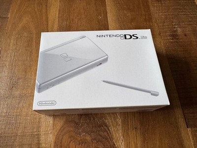 Brand New Deadstock Nintendo DS Lite Gloss Silver Asian Version Ultra Rare