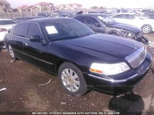 Used Front Right Door Window Regulator Front fits: 2004 Lincoln & TOWN CAR elect