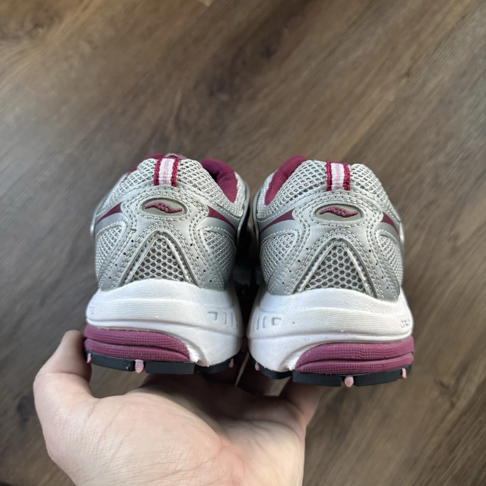 Zapatillas retro Y2K Saucony Grid Excursion TR plateadas borgoña talla 8,5 para mujer” Foto 4 de 4