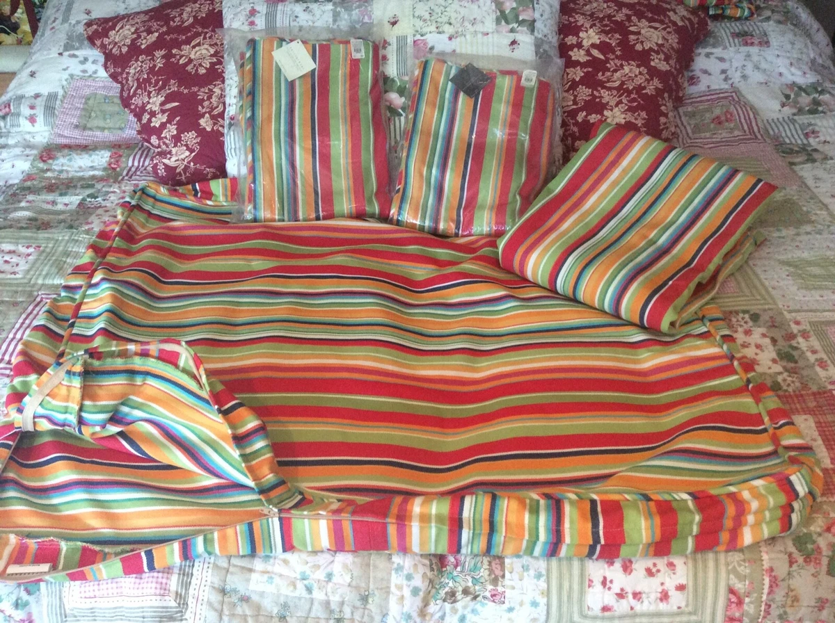 Discontinued pottery top barn pillow covers