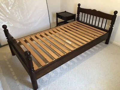 Solid Timber Mahogany King Single Bed Frame With Matching Side Table Beds Gumtree Australia Moonee Valley Keilor East 1255474654