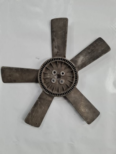 ORIGINAL MERCEDES-BENZ W123 LÜFTERRAD MOTORKÜHLUNG KÜHLERLÜFTER 1152050306