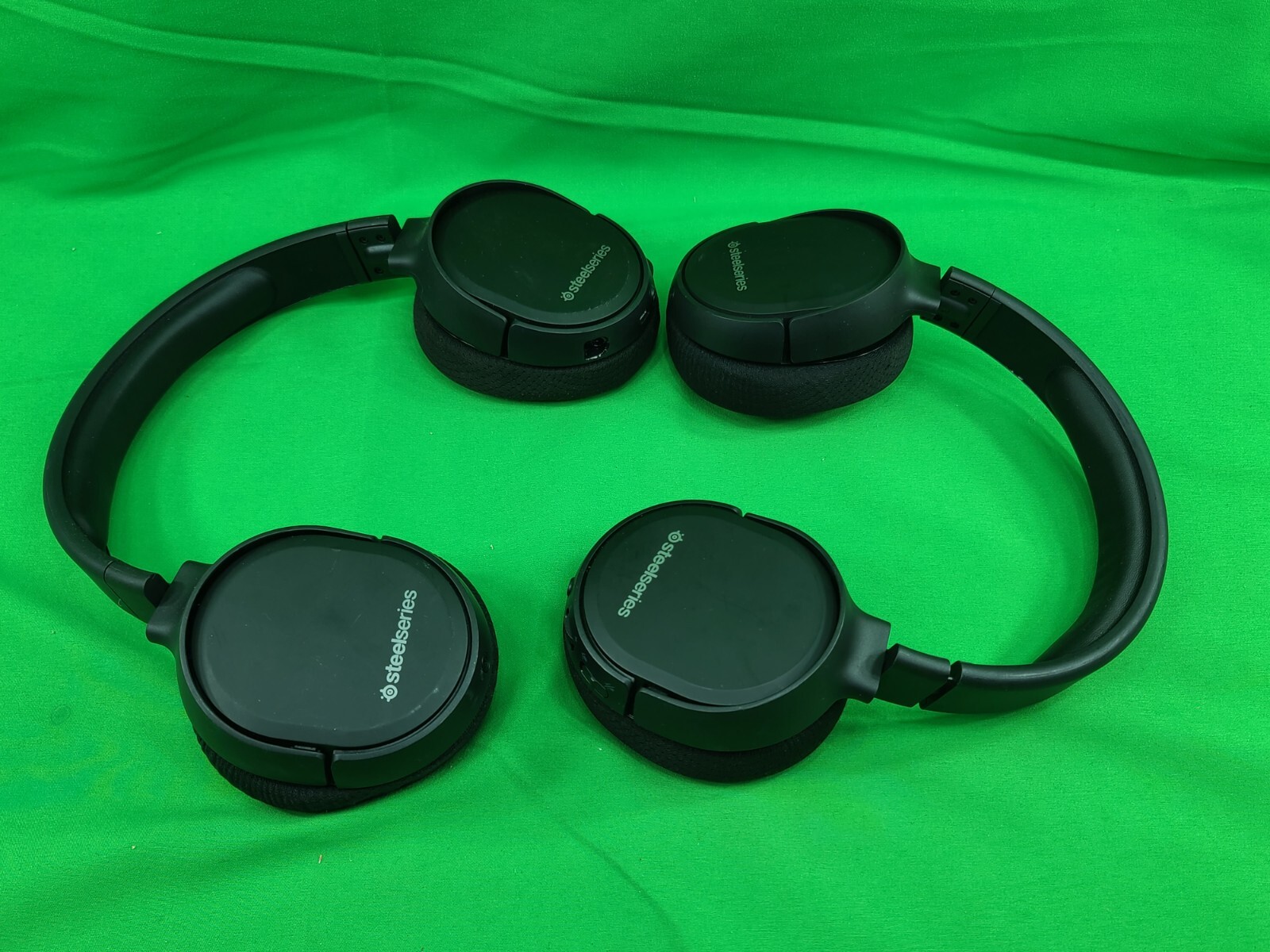 SteelSeries Arctis 1 Wireless Gaming Headset ONLY for Playstation 5