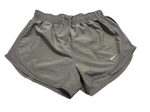 Nike Dri Fit Damen grau gefüttert sportlich Laufshorts Größe Medium Taille 27"