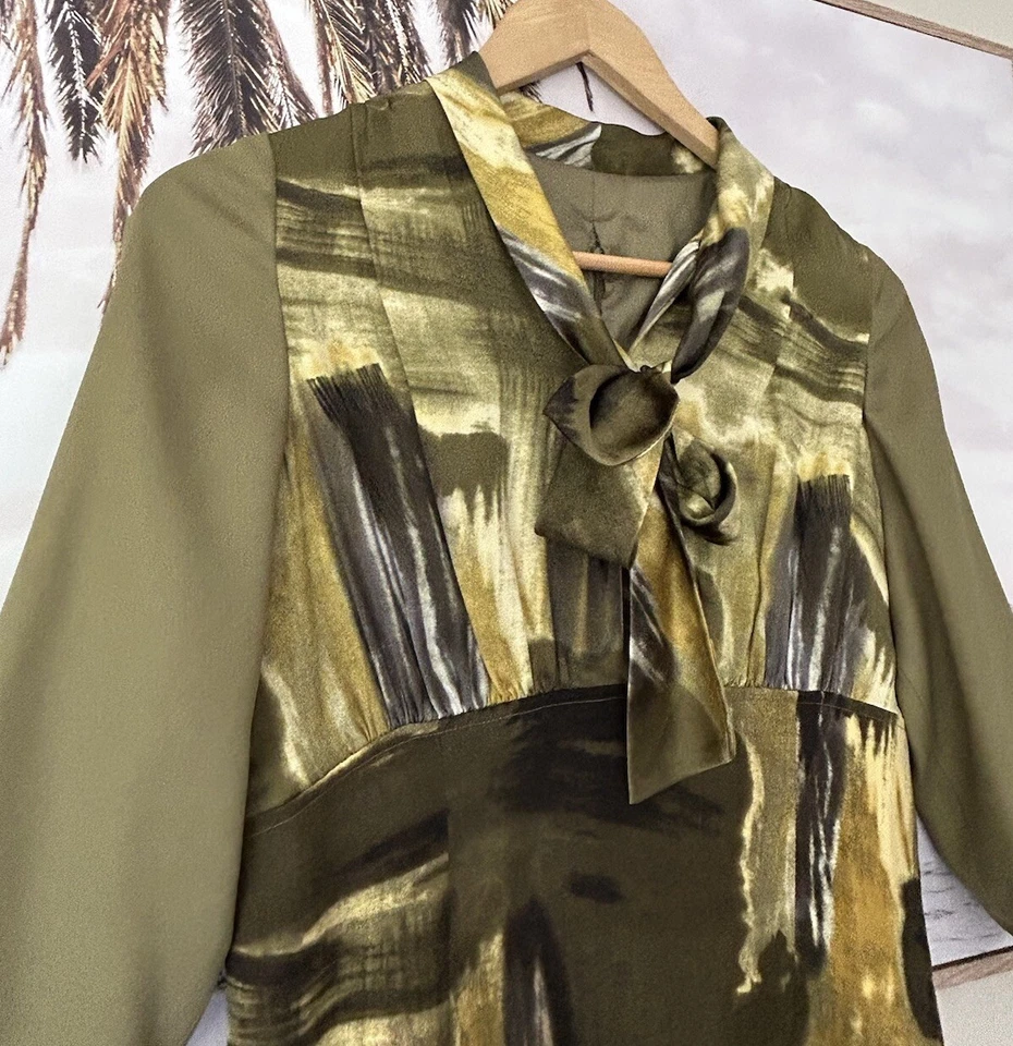 Vestido lápiz RICKIE FREEMAN Teri Jon estampado de seda cuello atado talla US 6 AU 10 Foto 3 de 4