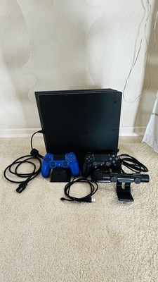 PlayStation 4 Pro PS4 Pro 1TB CUH-7116B 4K - 2 Controller - Kamera - Mikrofone