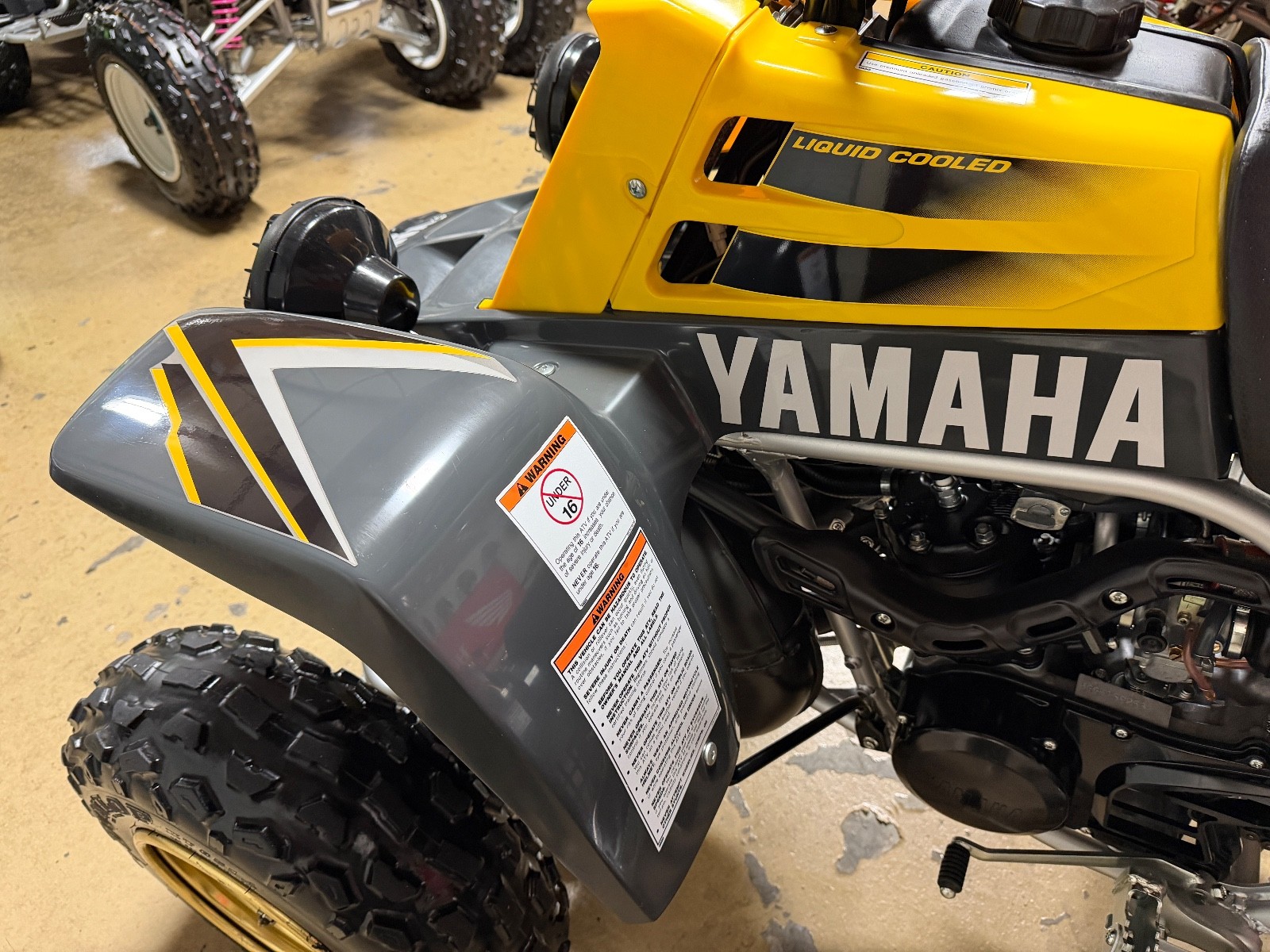 YAMAHA BANSHEE OEM/NOS
