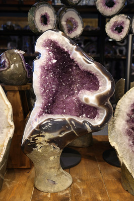 Amethyst Skulptur  Crystal Flow  - 72,6 kg (#069)