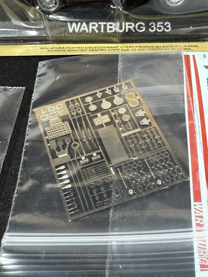 WARTBURG 353 #105 W.KRUGEL-D.SCHENK ACROPOLIS RALLY 1985 1:43 Transkit + Base - Immagine 3 di 4