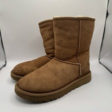 UGG Classic Short II Sheepskin Boots Chestnut Suede Womens Size 8