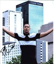 Peyton Alex-Smith signed celebrity 8x10 photo W/Cert Autograph 0563