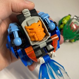 2002 Lego Bionicle BOHROK 8560 - 8565 Complete Set of 6 with Krana + Canister