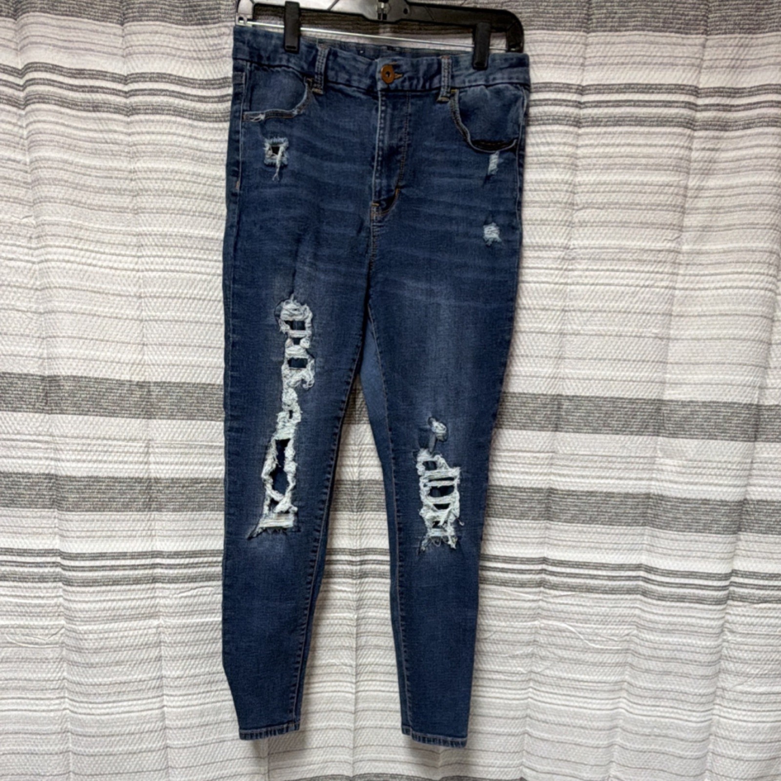 No Boundaries Skinny Distressed Stretch Blue Denim Jeans 5-Pocket Juniors