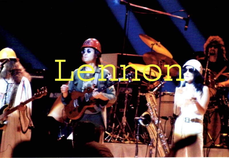 John Lennon 3 Exclusive Color Photos from a NYC concert in the 1970's