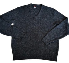 Vtg Robert Bruce V Neck Flecked Sweater Mens M/L Gray Wool Blend USA Made