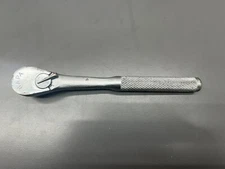 (a) VINTAGE RARE NAPA TOOLS NB-40 3/8" DRIVE KNURLED RATCHET JUST SVCD USA MADE