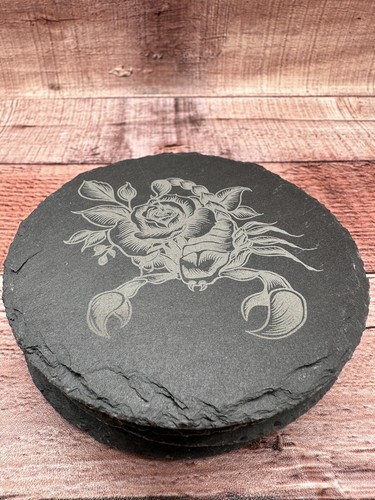 Escorpión 🙂 - Montaña rusa de pizarra grabada con láser | regalo perfecto | montaña rusa redonda - Imagen 5 de 5
