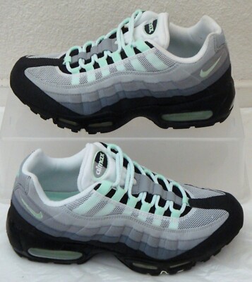 Vintage New Nike Air Max 95 Mint Mens US Size 7.5 UK 6.5 EUR 40.5