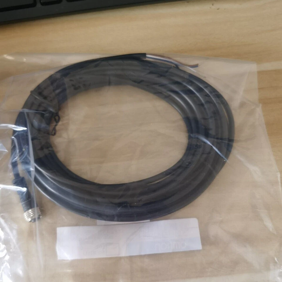 CABLE DE CONEXIÓN 1 PIEZA NUEVO OMRON XS3F-M8PVC4S5M 5M ENVÍO RÁPIDO Foto 3 de 4