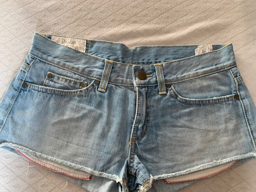 Pantaloni Corti Dondup da Donna: fino al −50% su Stylight