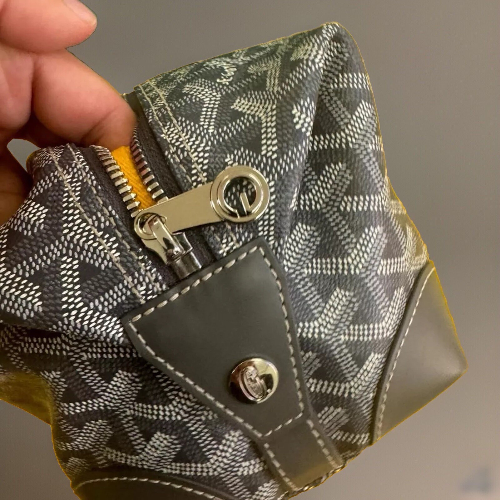 GOYARD - Bowling 25 Grey Toiletry Wash / Clutch Bag image 3