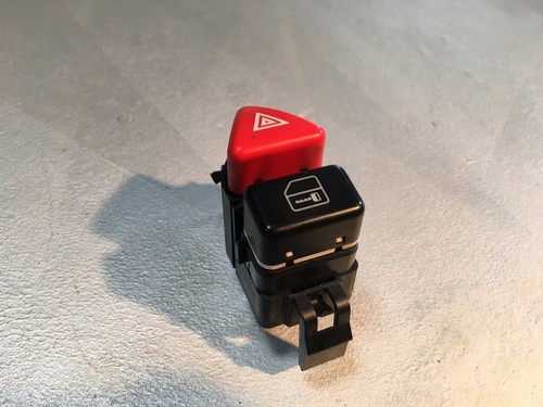 Mercedes-Benz Vaneo W414 Warnblinkerschalter A1688201210