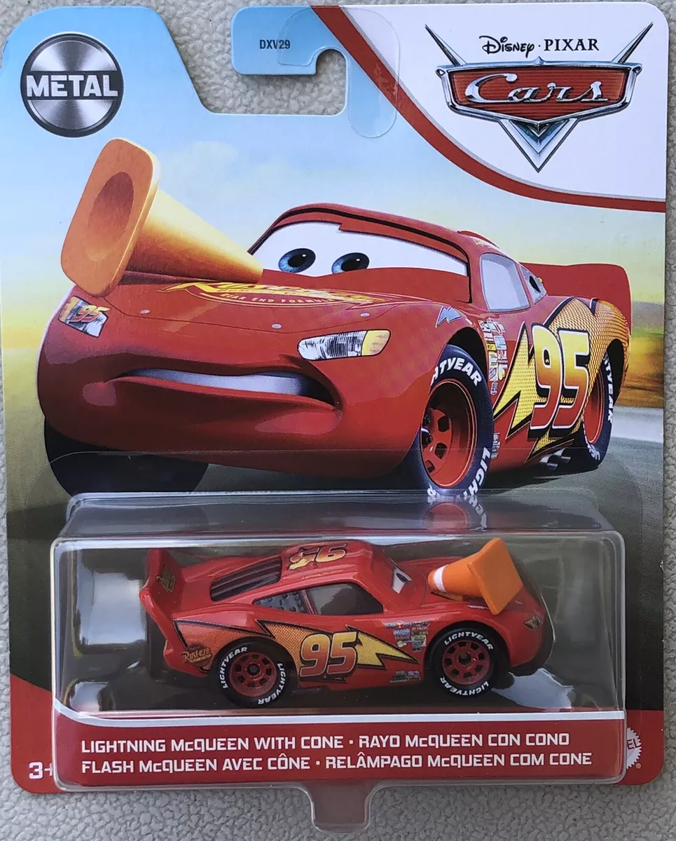 Cars 3 voiture personnage Flash McQueen - Article Neuf